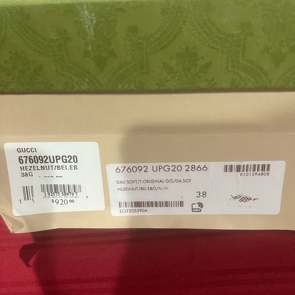 GUCCI - Picture 6 of 8